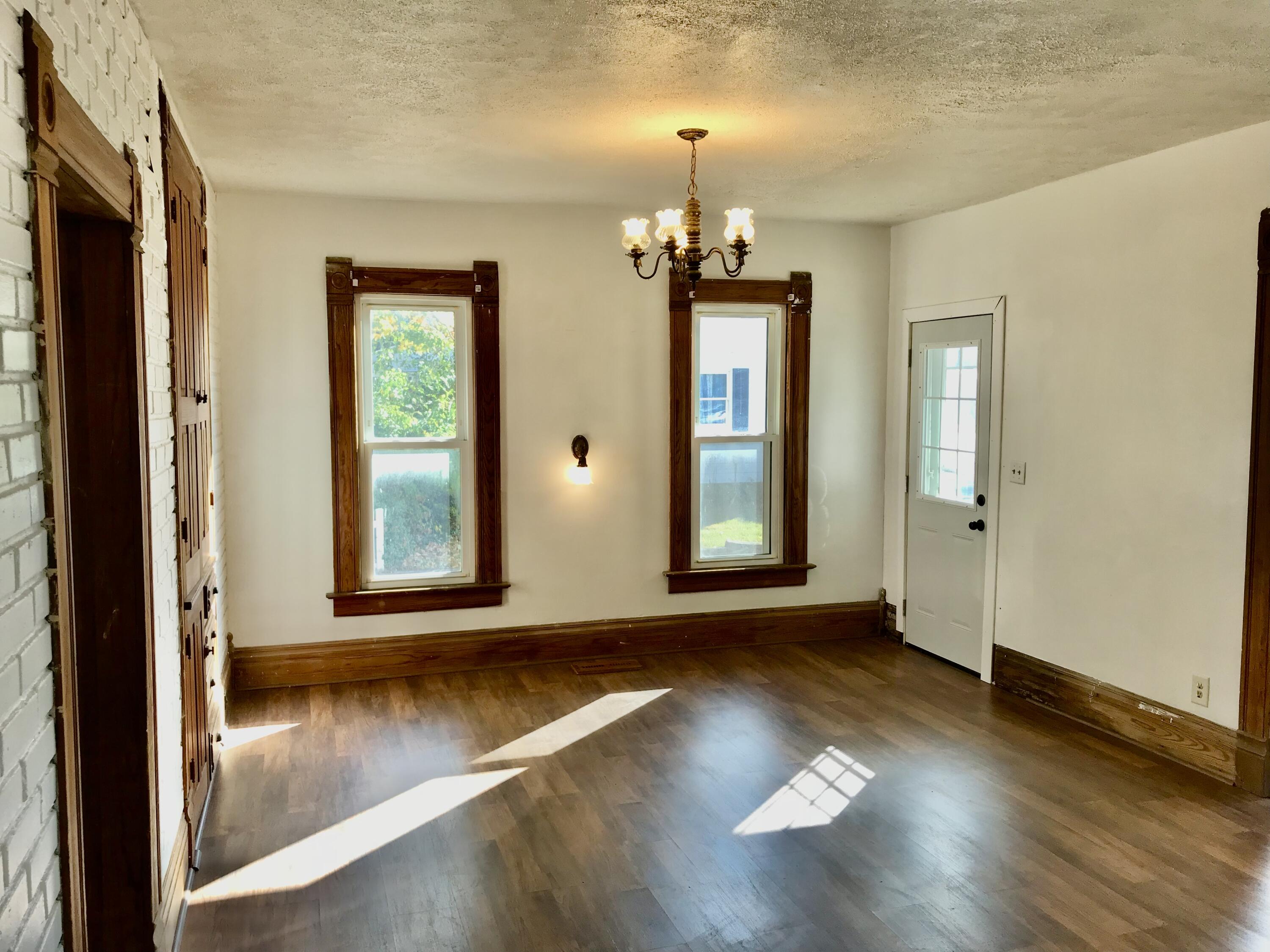 407 East Chicago Road White Pigeon, MI 49099 - Photo 6 of 35 479A67E9-DE88-4701-ADEE-F2185C2C15D6