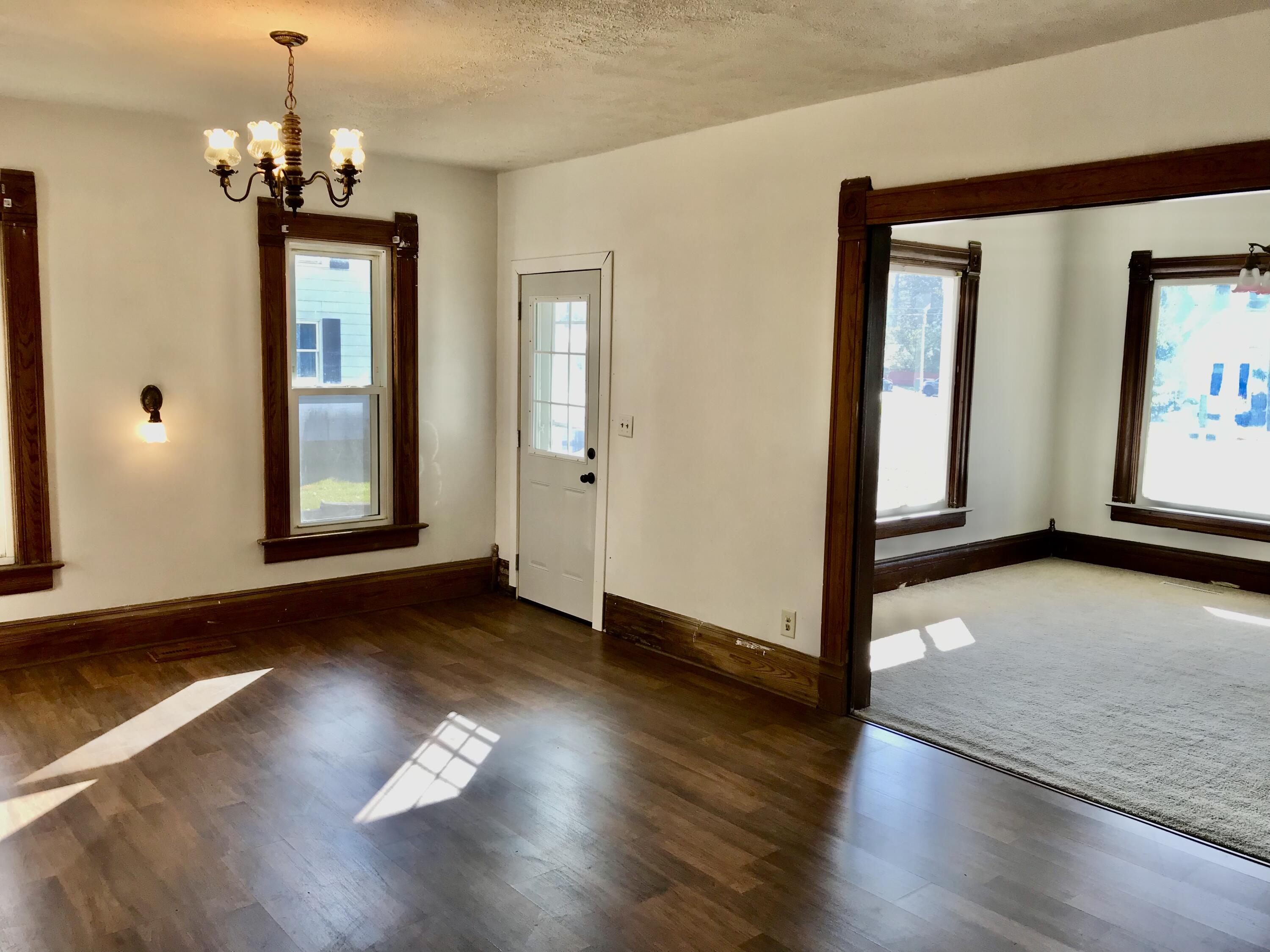 407 East Chicago Road White Pigeon, MI 49099 - Photo 7 of 35 209782ED-DAD5-4EA7-B1B0-53B62F14BB38