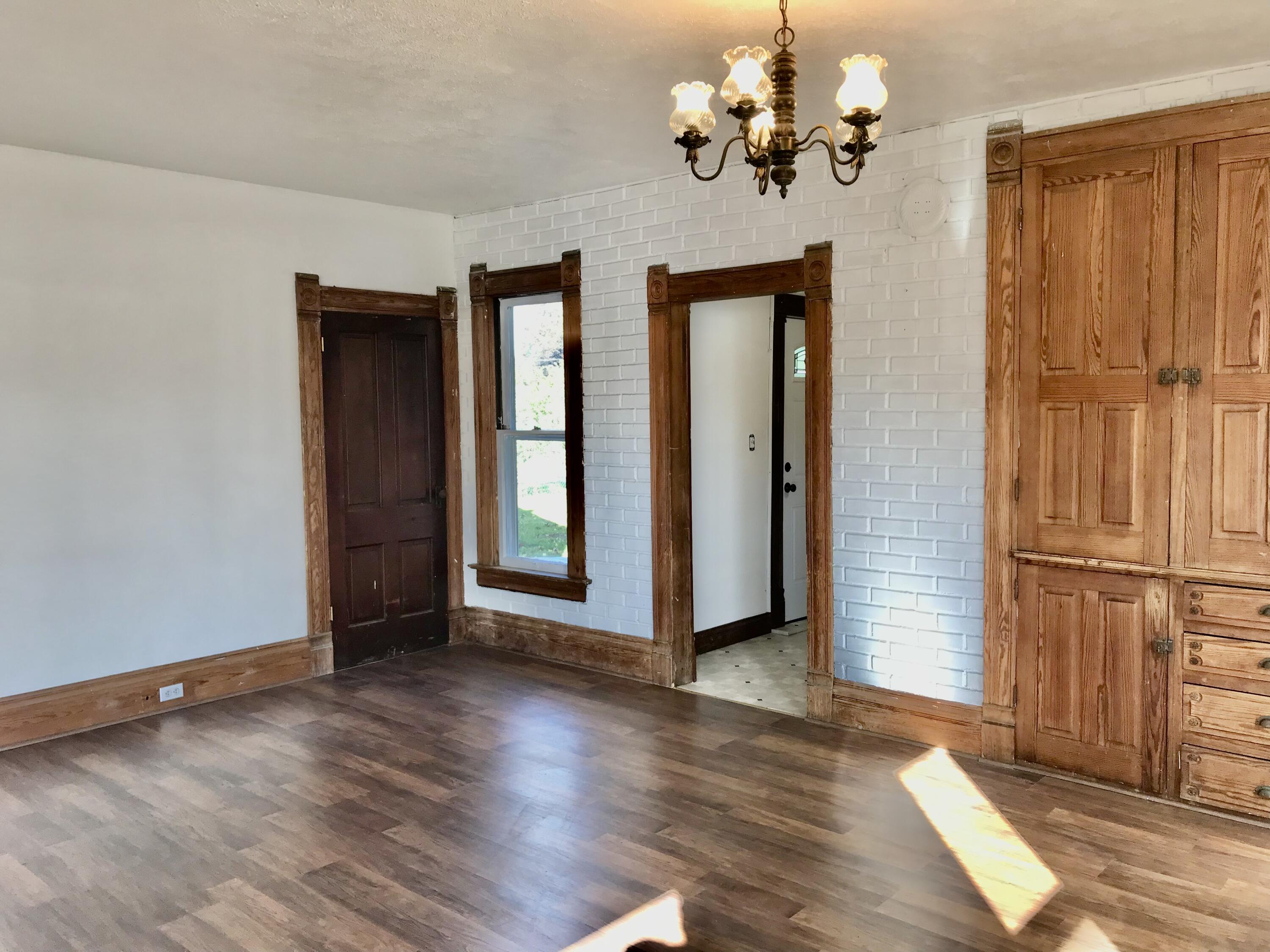 407 East Chicago Road White Pigeon, MI 49099 - Photo 9 of 35 EE34AB5F-7E02-4653-83DD-3D3071AE499B