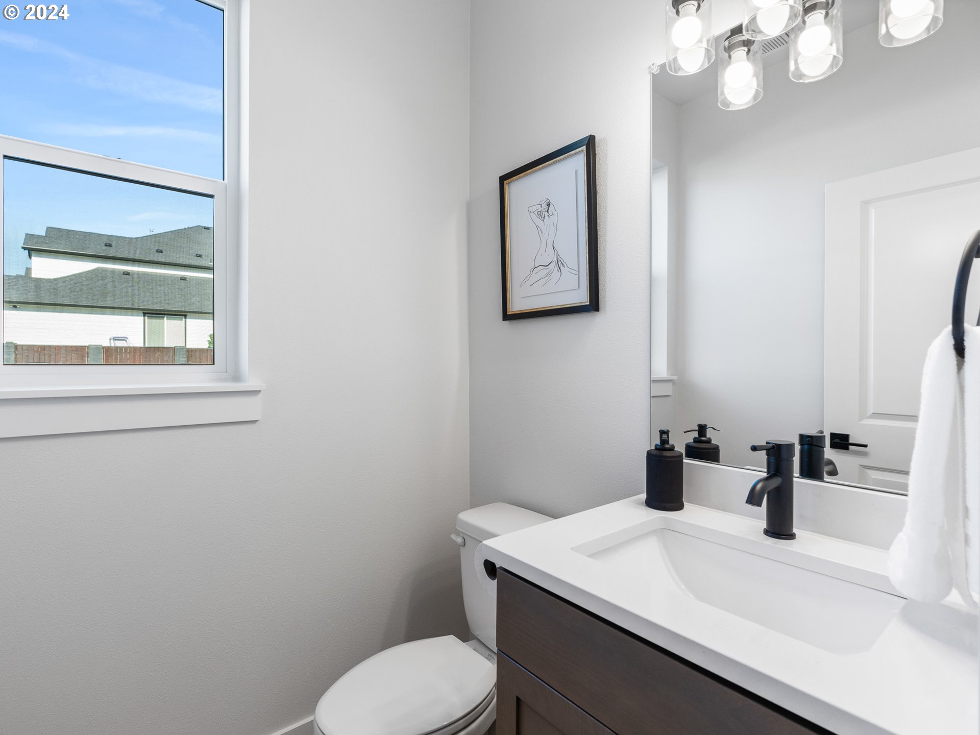 16825 Southeast Siri Loop Damascus, OR 97089 - Photo 15 of 34 Gallery Image 15