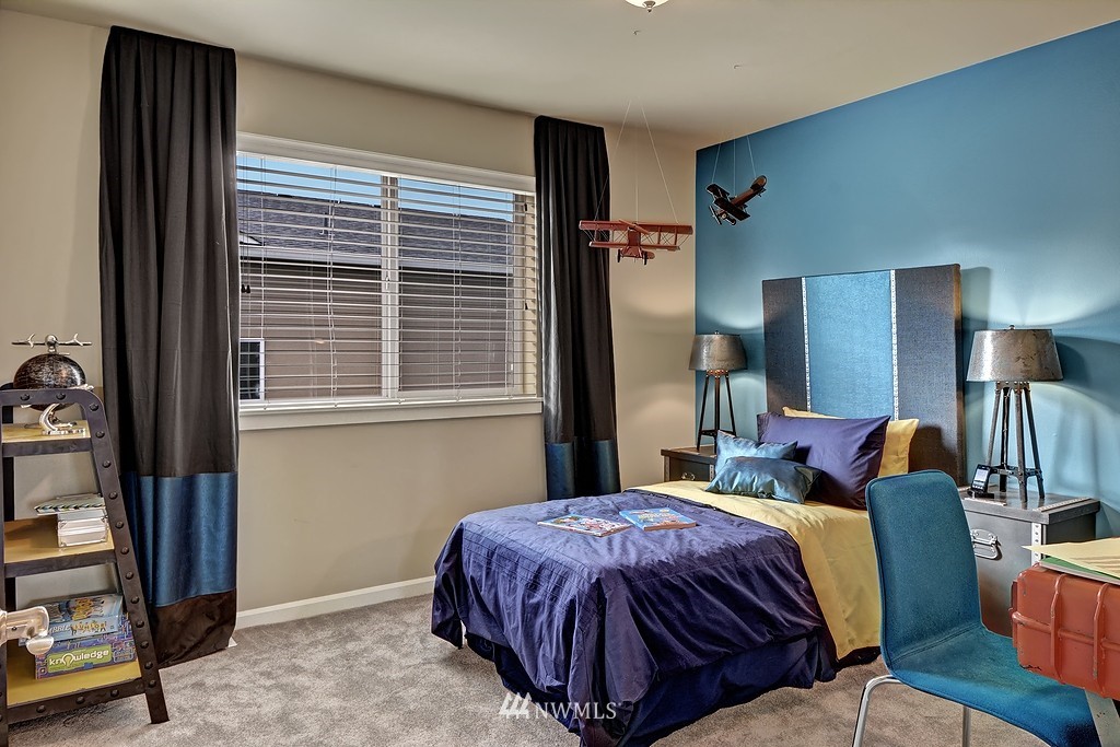803 Lyons Avenue Northeast Renton, WA 98059 - Photo 17 of 18 Gallery Image 17