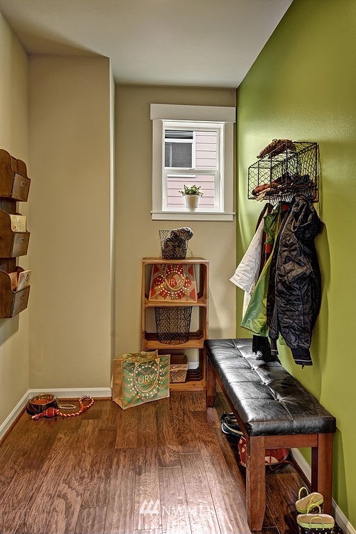 803 Lyons Avenue Northeast Renton, WA 98059 - Photo 6 of 18 Gallery Image 6