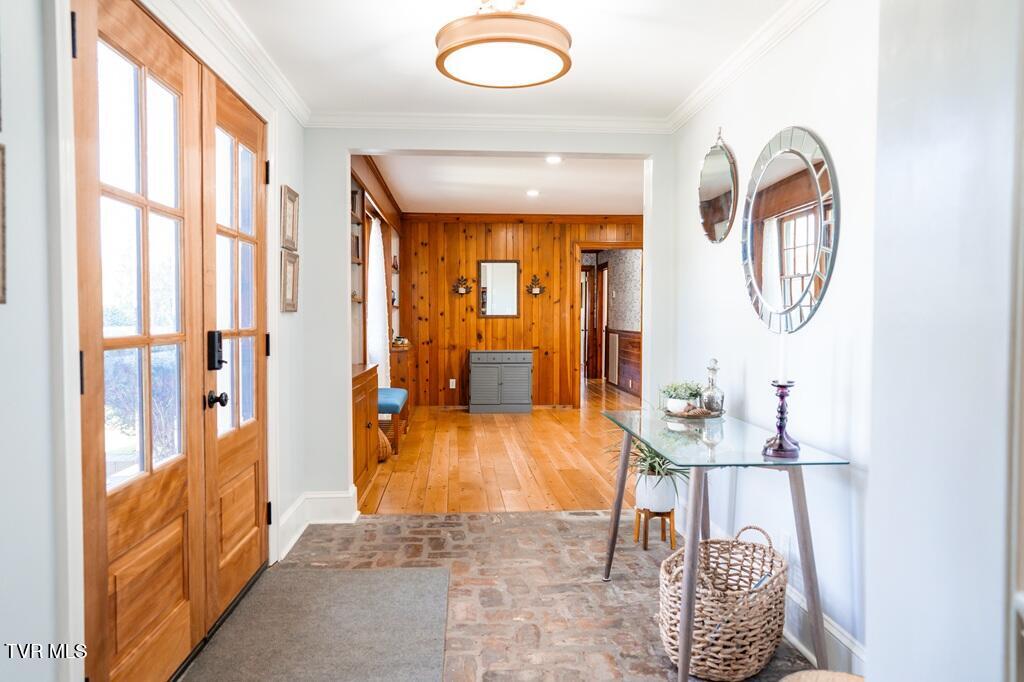 100 Earlway Road Bristol, TN 37620 - Photo 20 of 45 26 Earlway-26