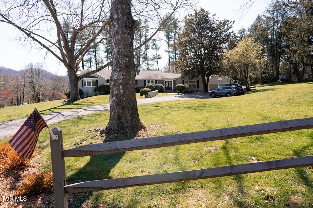 100 Earlway Road Bristol, TN 37620 - Photo 33 of 45 50 Earlway-50