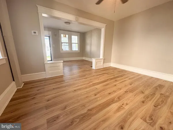 $2,100 | 27 East Adams Street, Paulsboro, NJ 08066