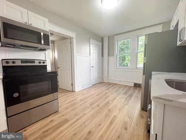 $2,100 | 27 East Adams Street, Paulsboro, NJ 08066