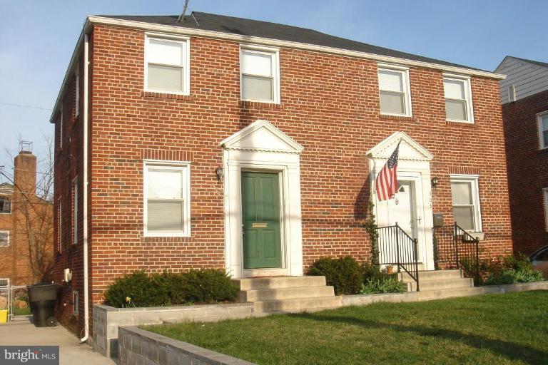 301 South Courthouse Road Arlington, VA 22204 - Photo 1 of 1 Exterior (Main)