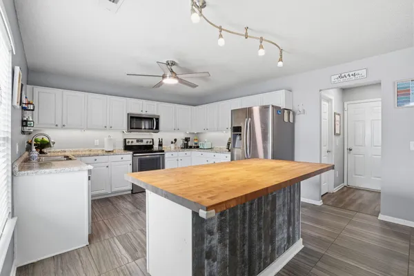 $355,000 | 4004 Carolina Bay Drive, Moncks Corner, SC 29461