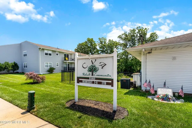 a view of backyard with a garden and plants