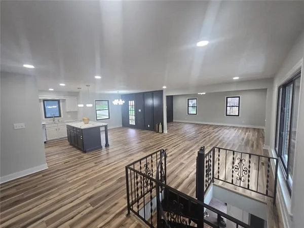 $334,900 | 4801 Northeast Sherwood Drive, Kansas City, MO 64119