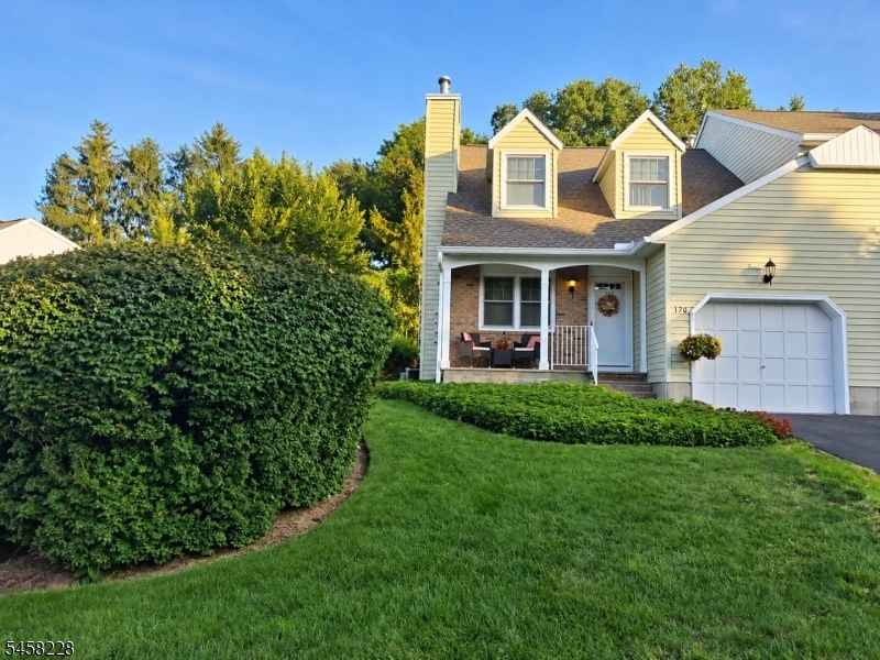 126 Wagon Wheel Road Sparta, NJ 07871 - Photo 2 of 34 Gallery Image 2