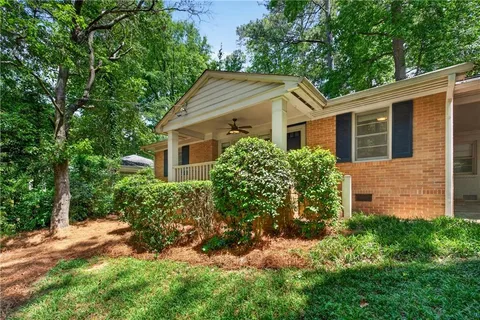 front view of house with a yard