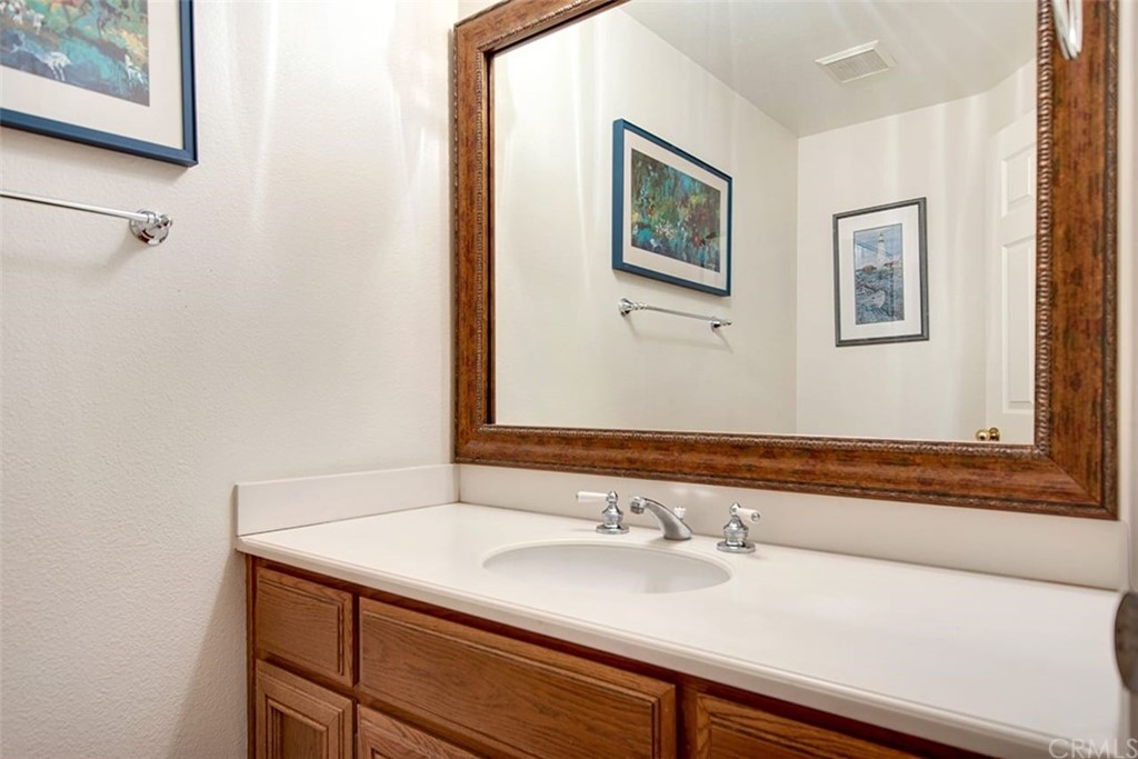 14 Terraza Irvine, CA 92614 - Photo 21 of 31