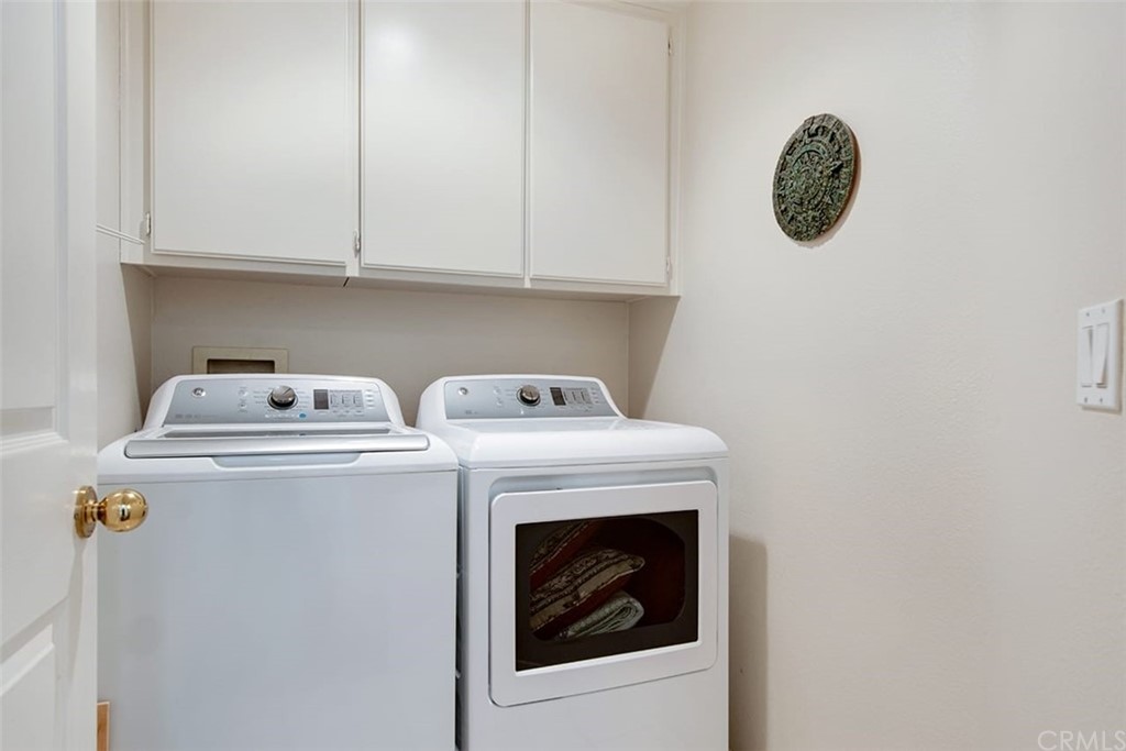 14 Terraza Irvine, CA 92614 - Photo 22 of 31