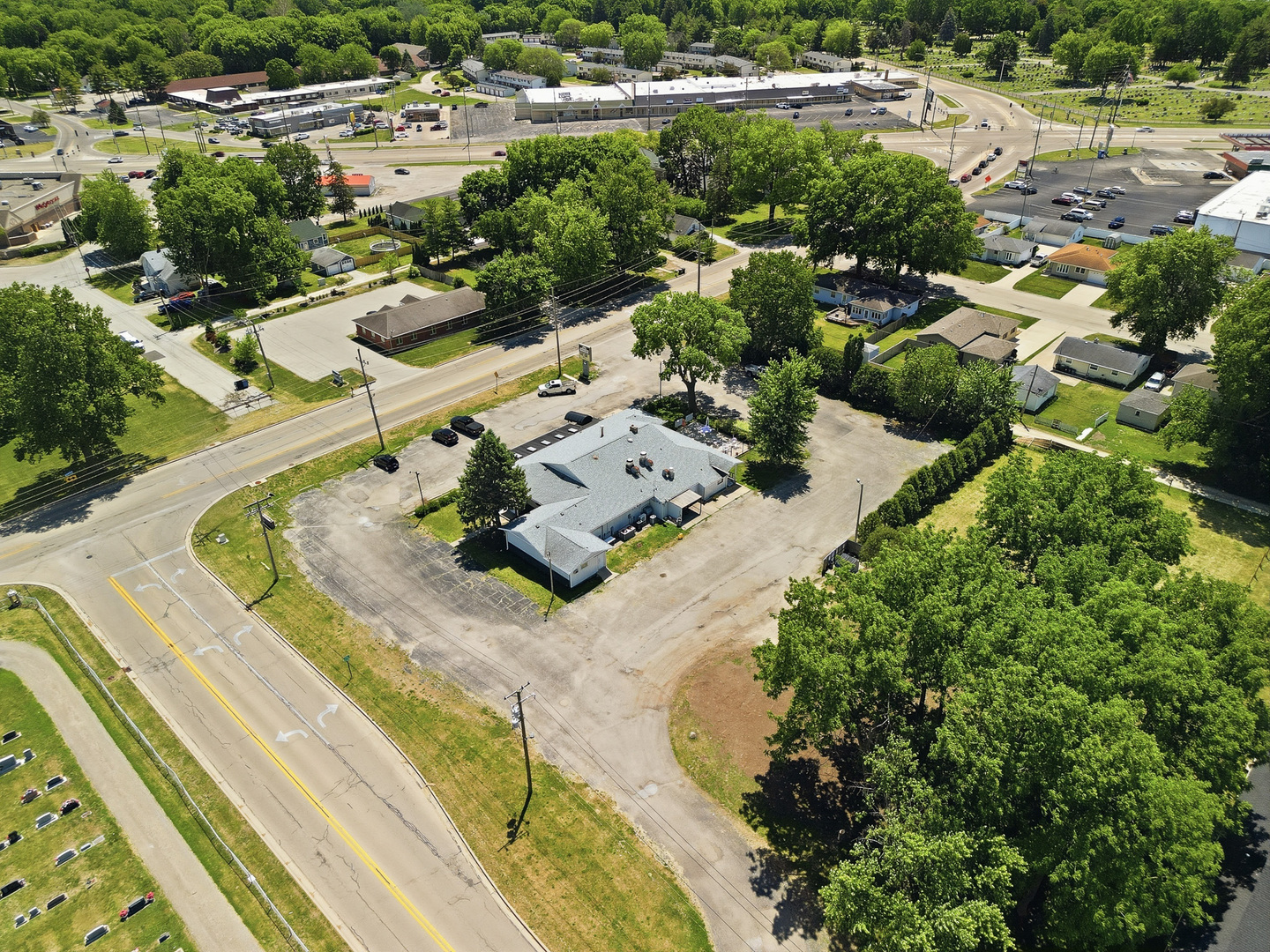 707 Freeport Road Sterling, IL 61081 - Photo 37 of 49