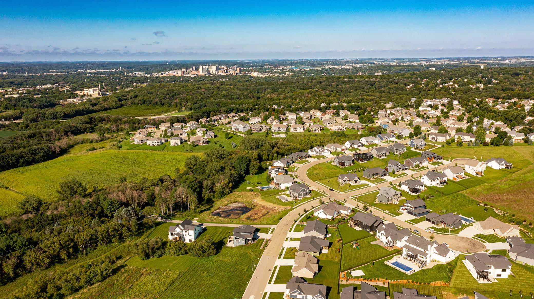 3373 Bella Terra Road Northeast Rochester, MN 55906 - Photo 7 of 16