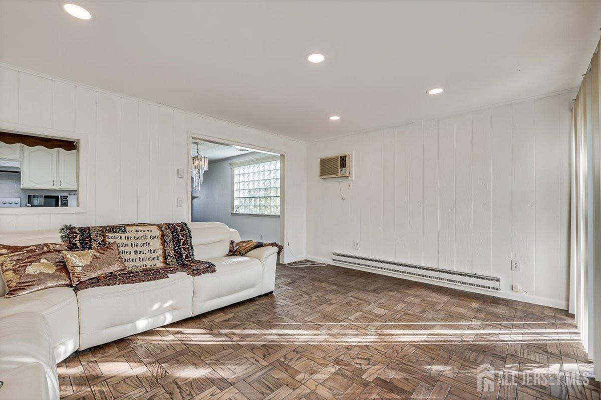 39 A Haddon Road Monroe Township, NJ 08831 - Photo 19 of 37 Gallery Image 19