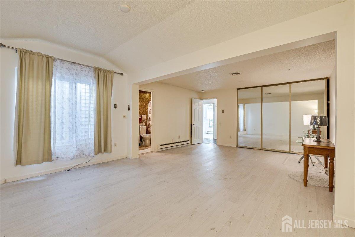 39 A Haddon Road Monroe Township, NJ 08831 - Photo 21 of 37 Gallery Image 21