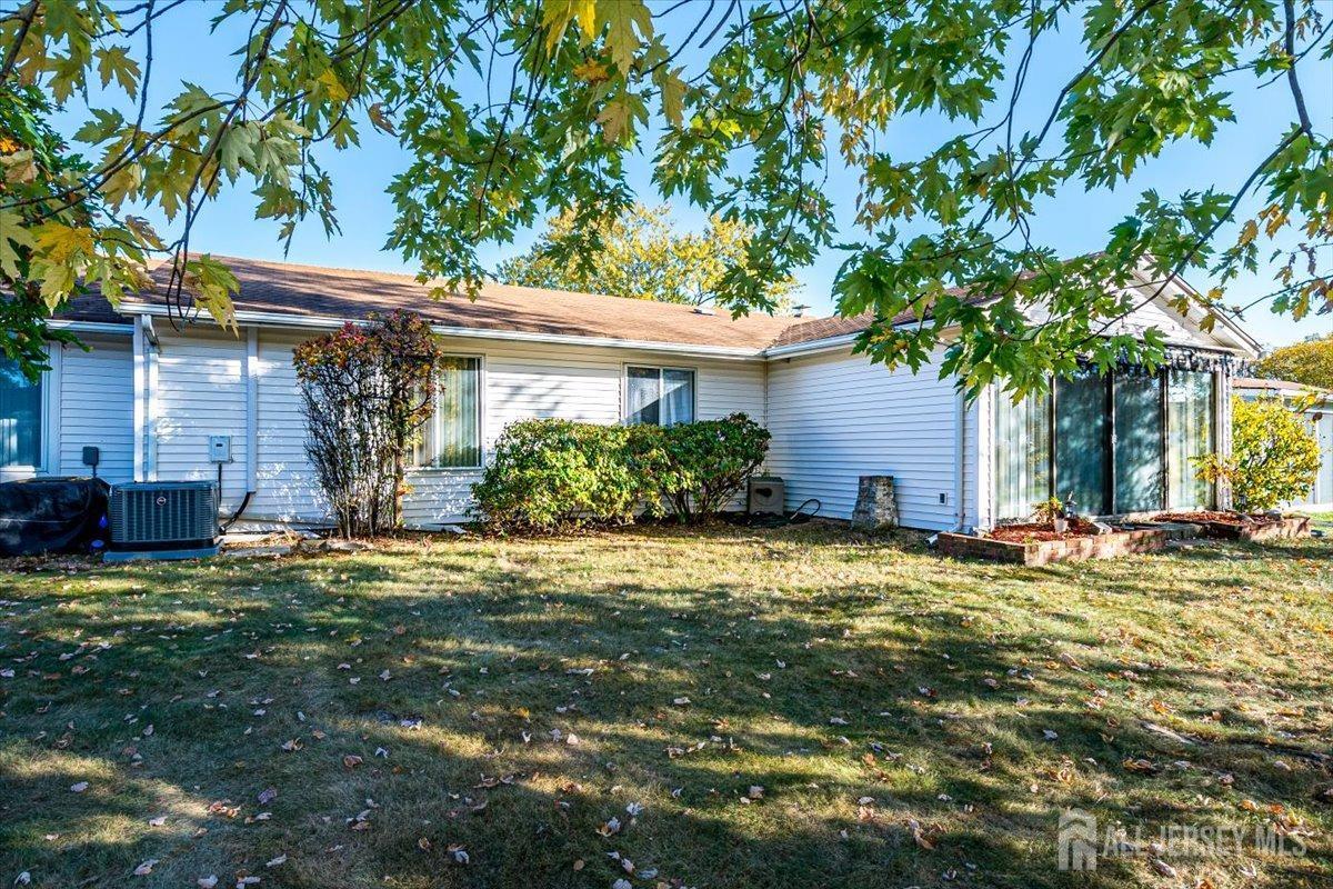 39 A Haddon Road Monroe Township, NJ 08831 - Photo 27 of 37 Gallery Image 27