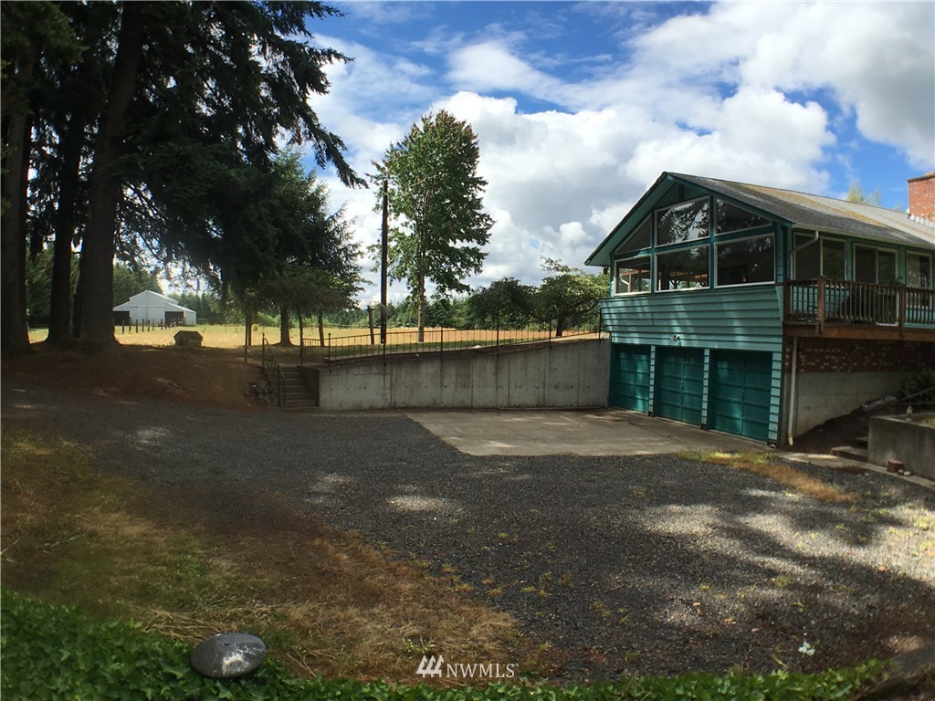 515 Brown Road East Chehalis, WA 98532 - Photo 4 of 22