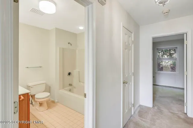 $250,000 | 116 Eaglesmere Circle, East Stroudsburg, PA 18301