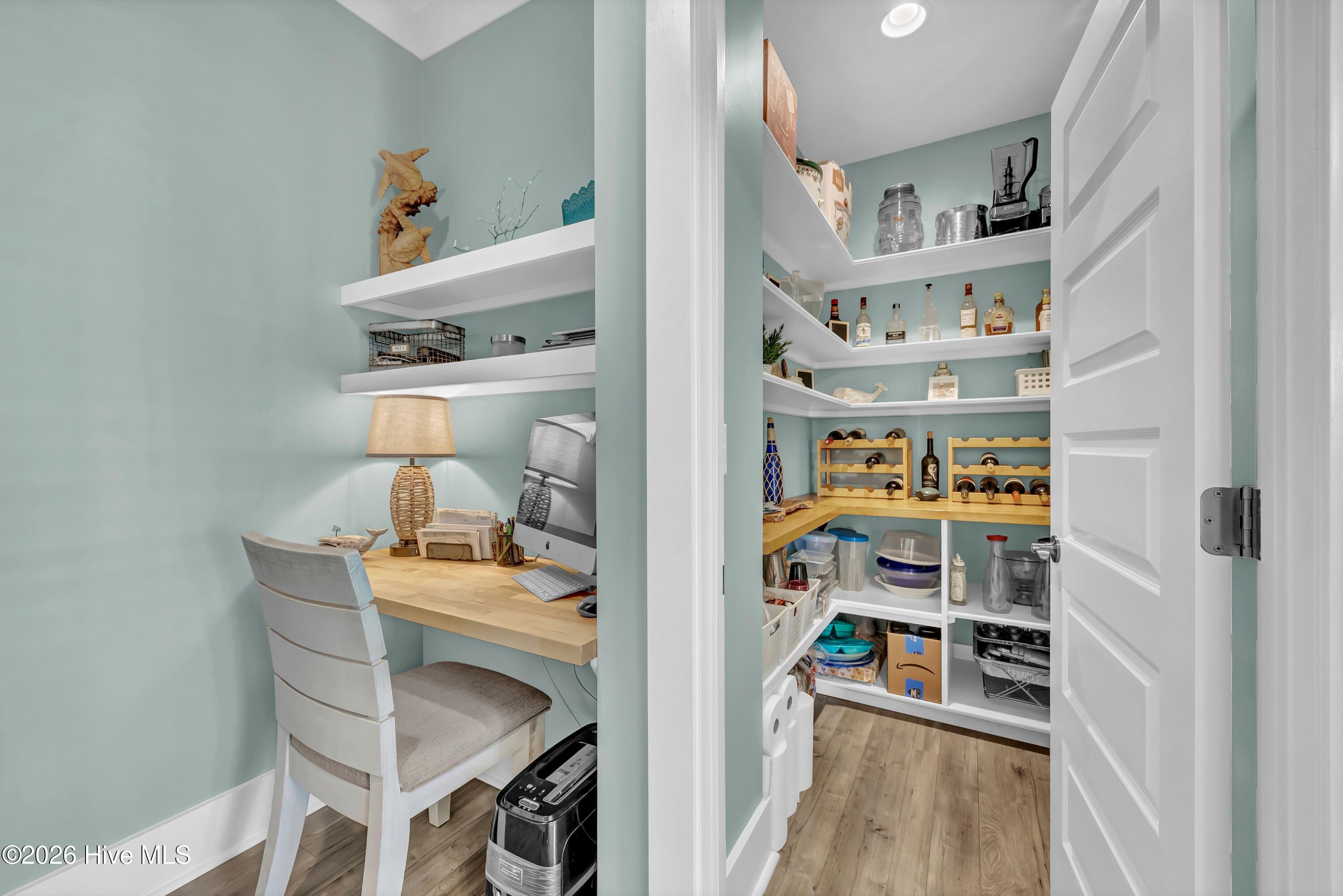 4008 Ruddy Duck Way Wilmington, NC 28412 - Photo 19 of 51 Drop-zone/Buter's Pantry...