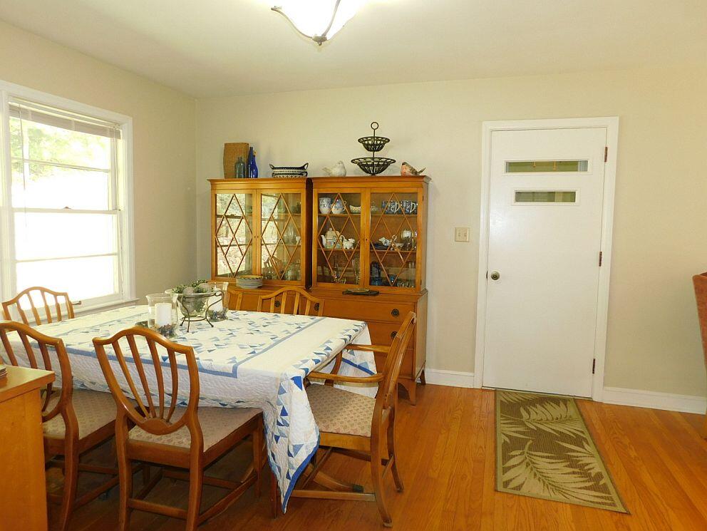 6044 Sunnycrest Road Roanoke, VA 24018 - Photo 7 of 57 Dining Room