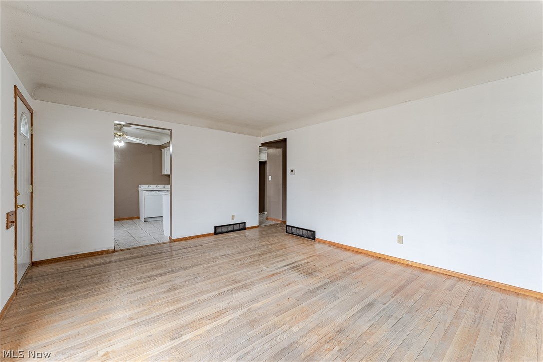 13600 Silver Road Cleveland, OH 44125 - Photo 5 of 25 Gallery Image 5