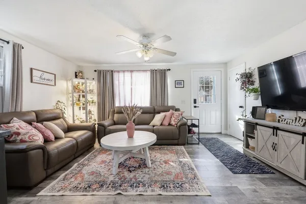 $315,000 | 191 Monrovia Street, Springfield, MA 01104