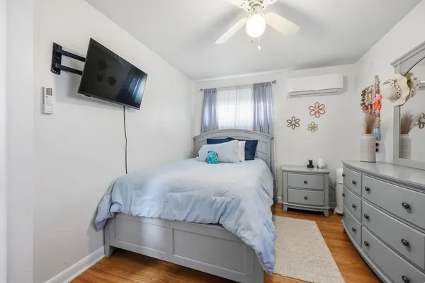 $315,000 | 191 Monrovia Street, Springfield, MA 01104