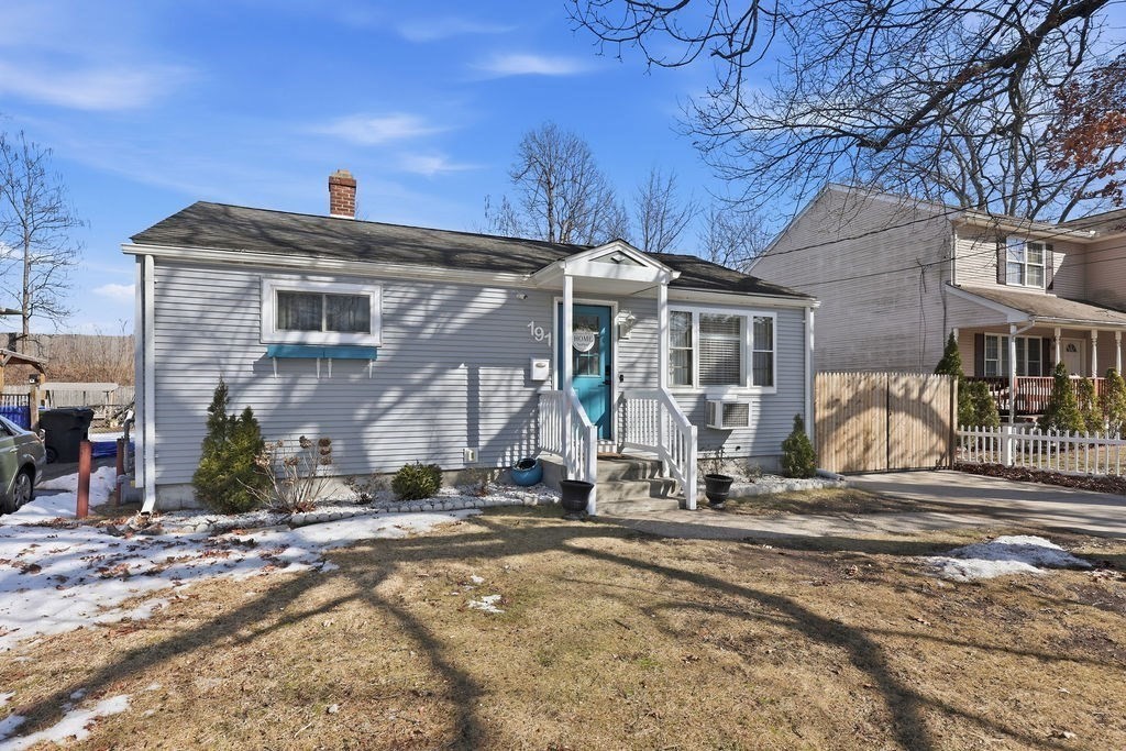 191 Monrovia Street Springfield, MA 01104 - Photo 29 of 32