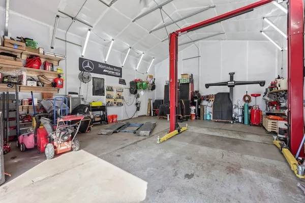 $315,000 | 191 Monrovia Street, Springfield, MA 01104