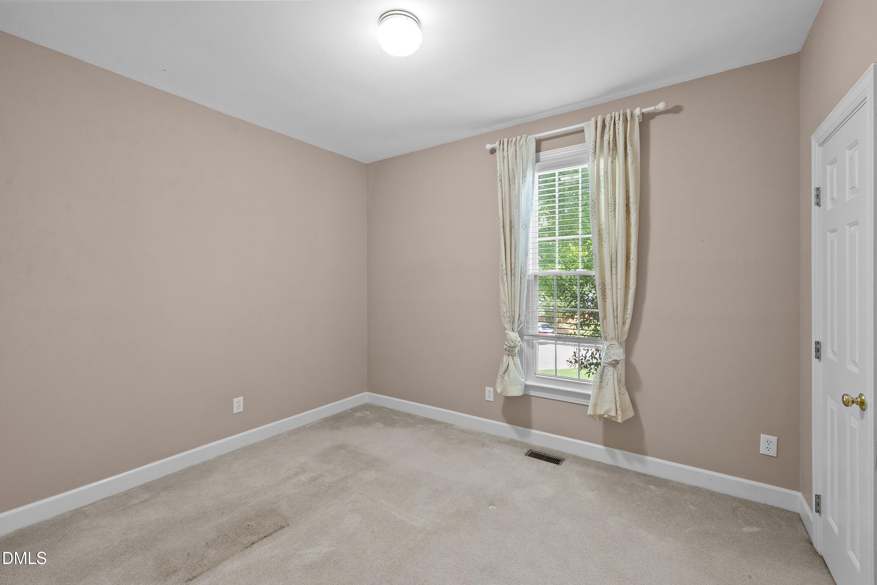 3012 Dahlgreen Road Raleigh, NC 27615 - Photo 24 of 37 27-3012 Dahlgreen Rd_9201