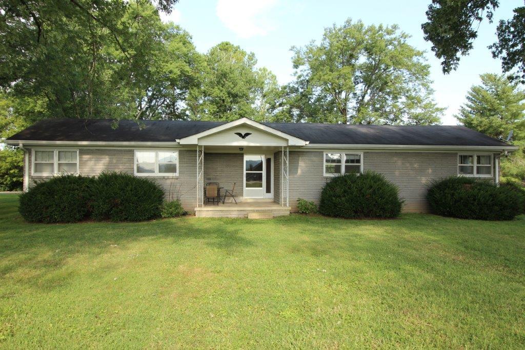 104 Lock 6 Road Hartsville, TN 37074 - Photo 3 of 23 Gallery Image 3