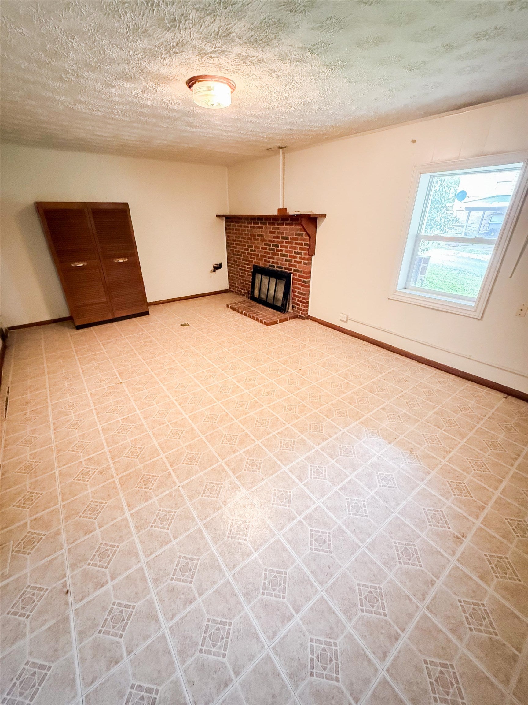 5211 West Pea Ridge Road Huntington, WV 25705 - Photo 17 of 20 Gallery Image 17