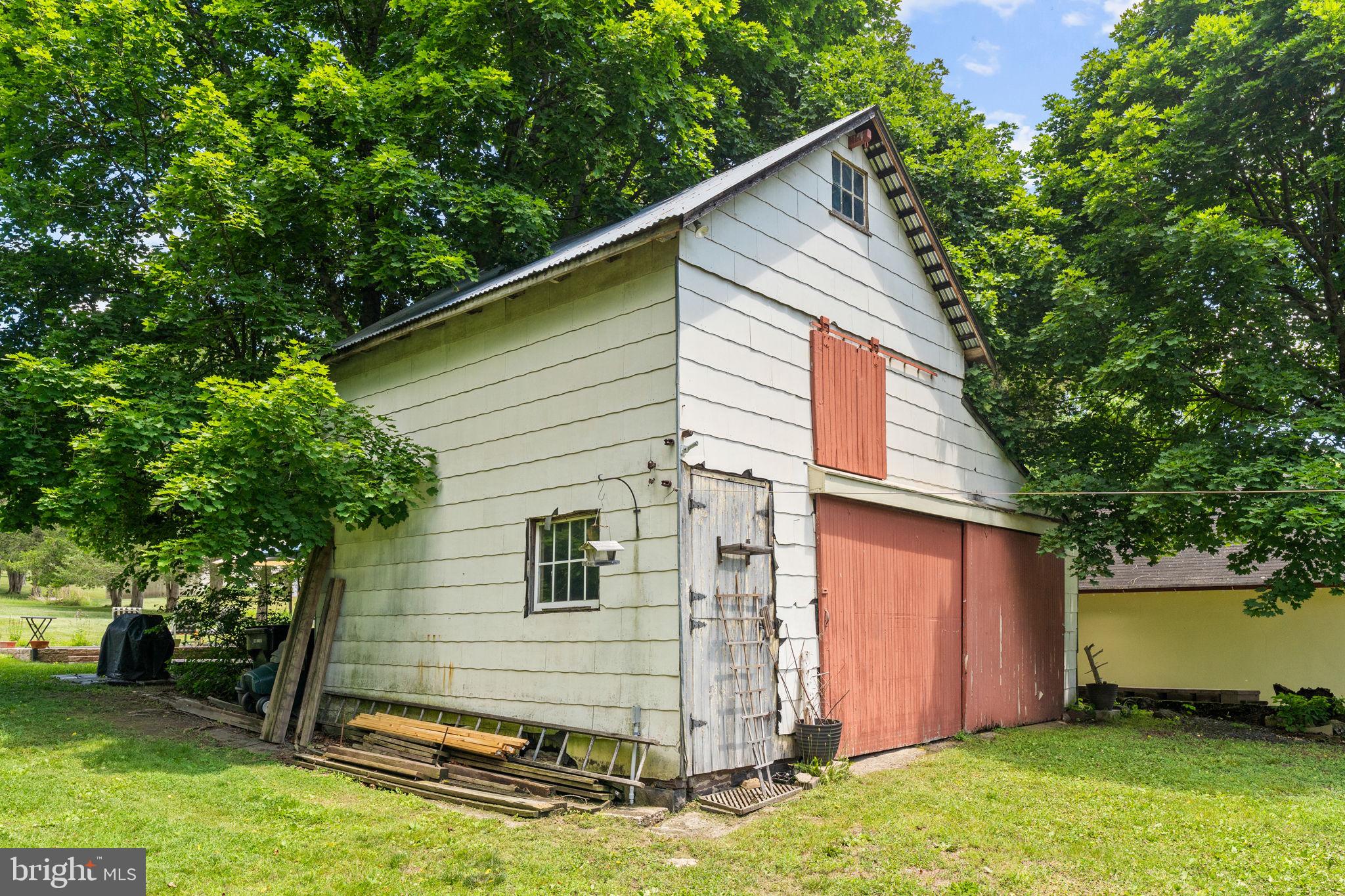 9039 Easton Road Ottsville, PA 18942 - Photo 31 of 61