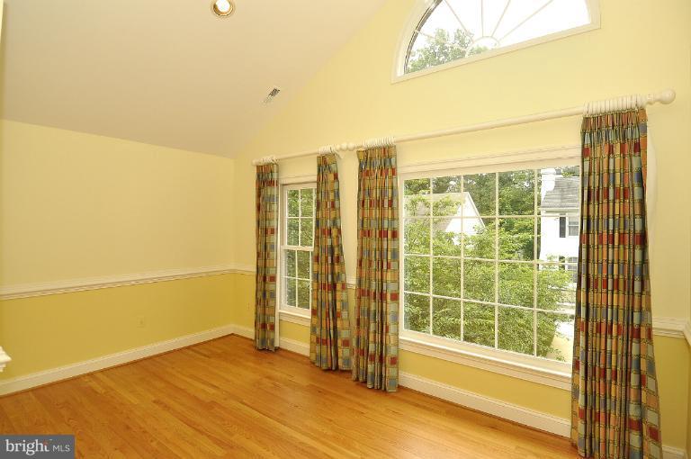6912 Rannoch Road Bethesda, MD 20817 - Photo 14 of 30 a view of a room with a large window