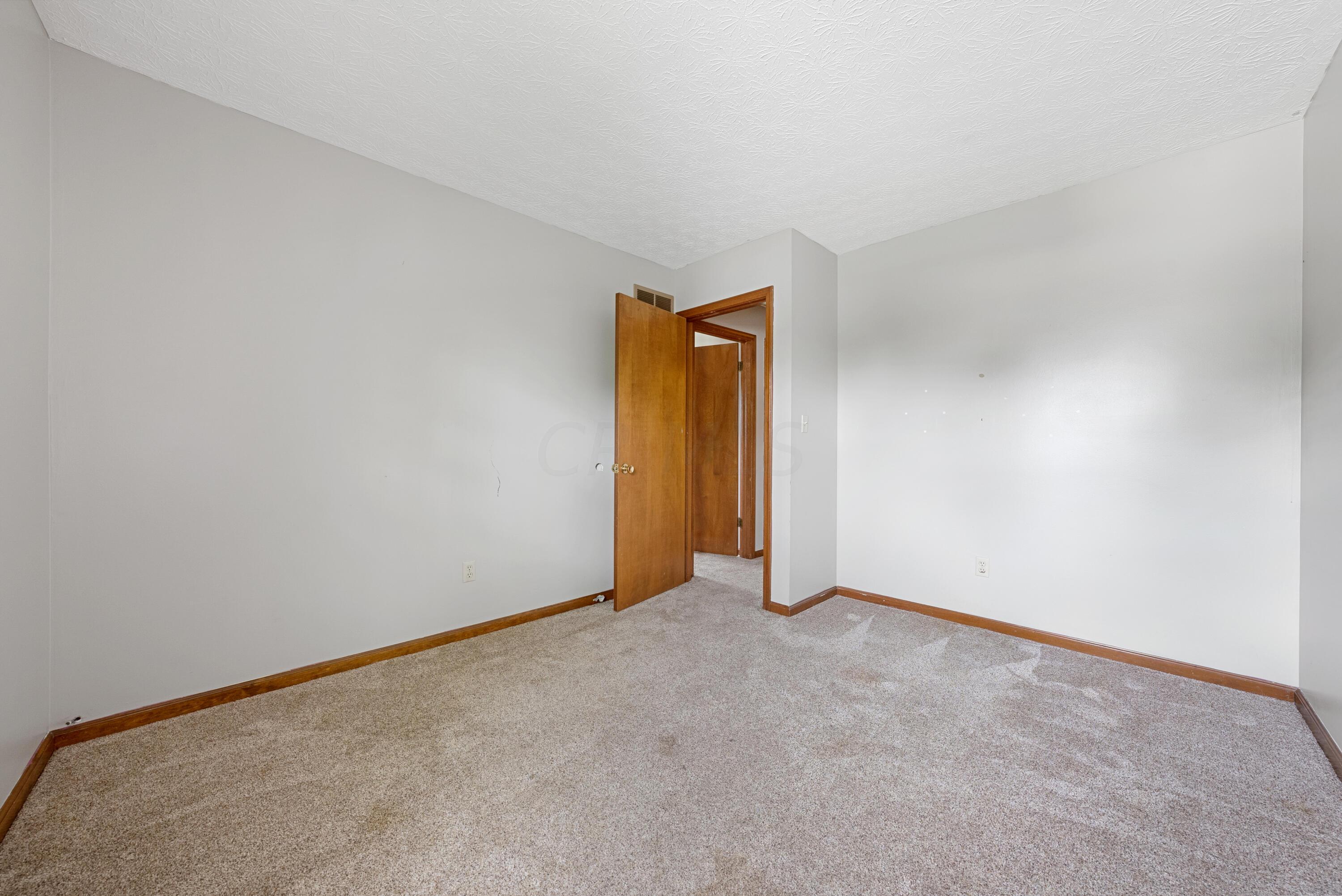 463 Tresham Road Columbus, OH 43230 - Photo 27 of 27 Gallery Image 27