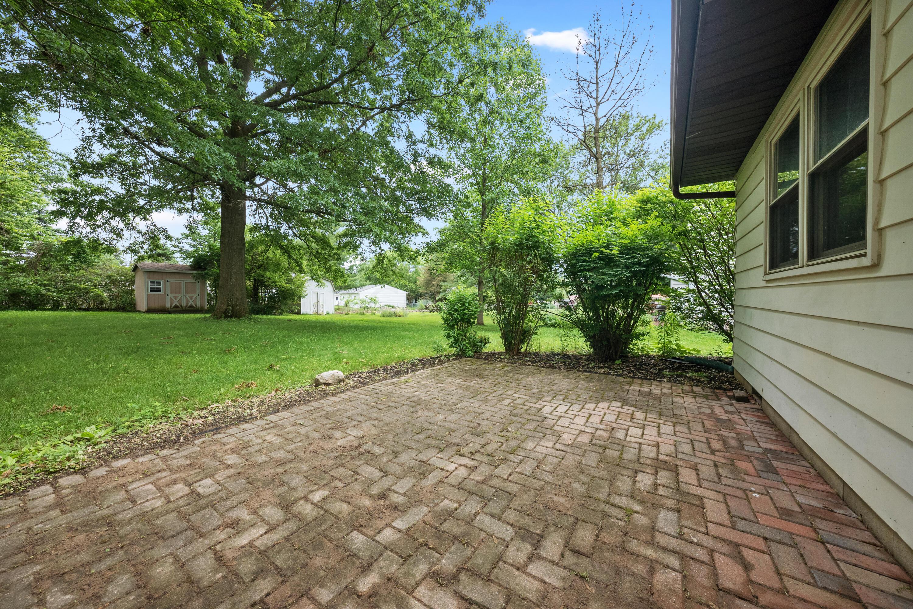 463 Tresham Road Columbus, OH 43230 - Photo 3 of 27 Gallery Image 3