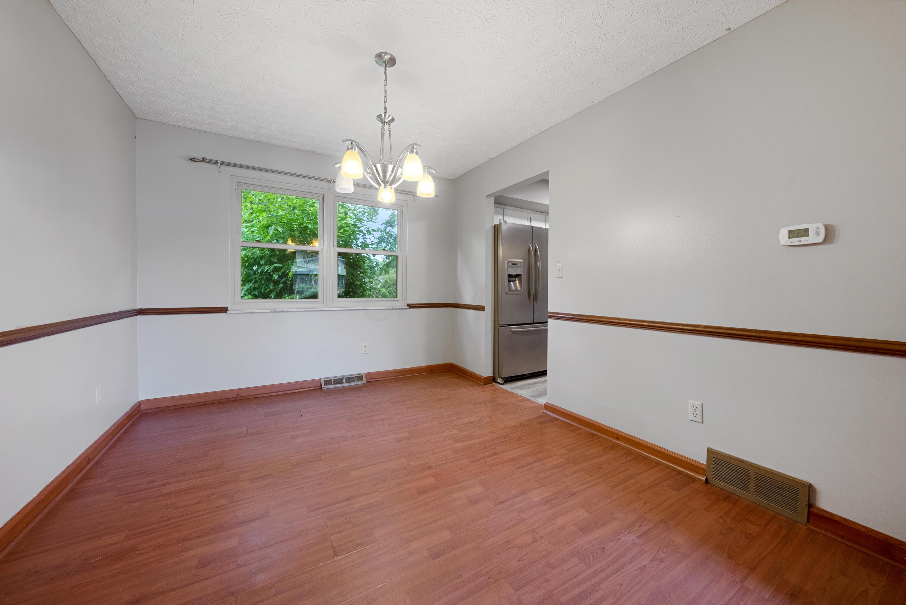 463 Tresham Road Columbus, OH 43230 - Photo 7 of 27 Gallery Image 7