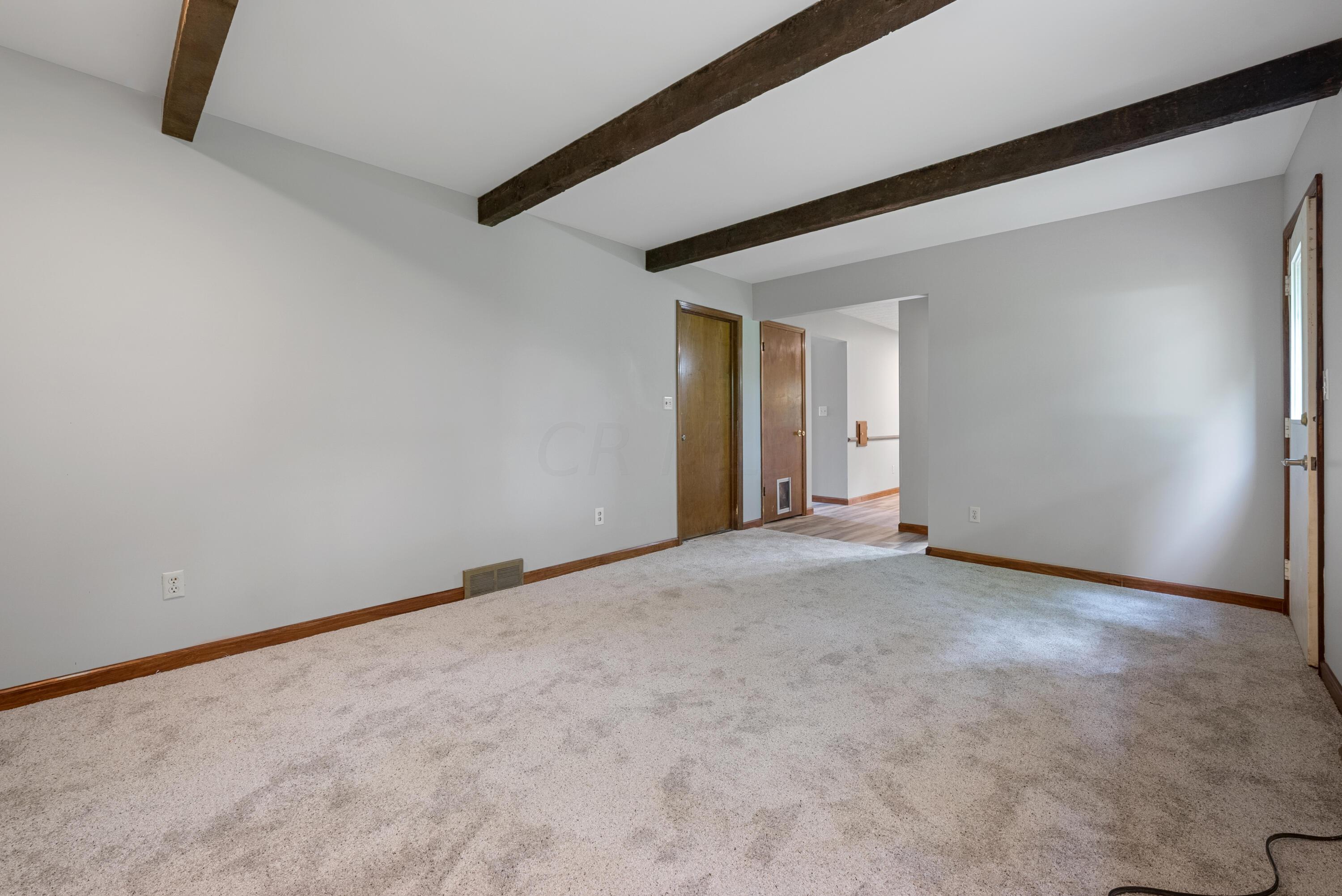 463 Tresham Road Columbus, OH 43230 - Photo 10 of 27 Gallery Image 10