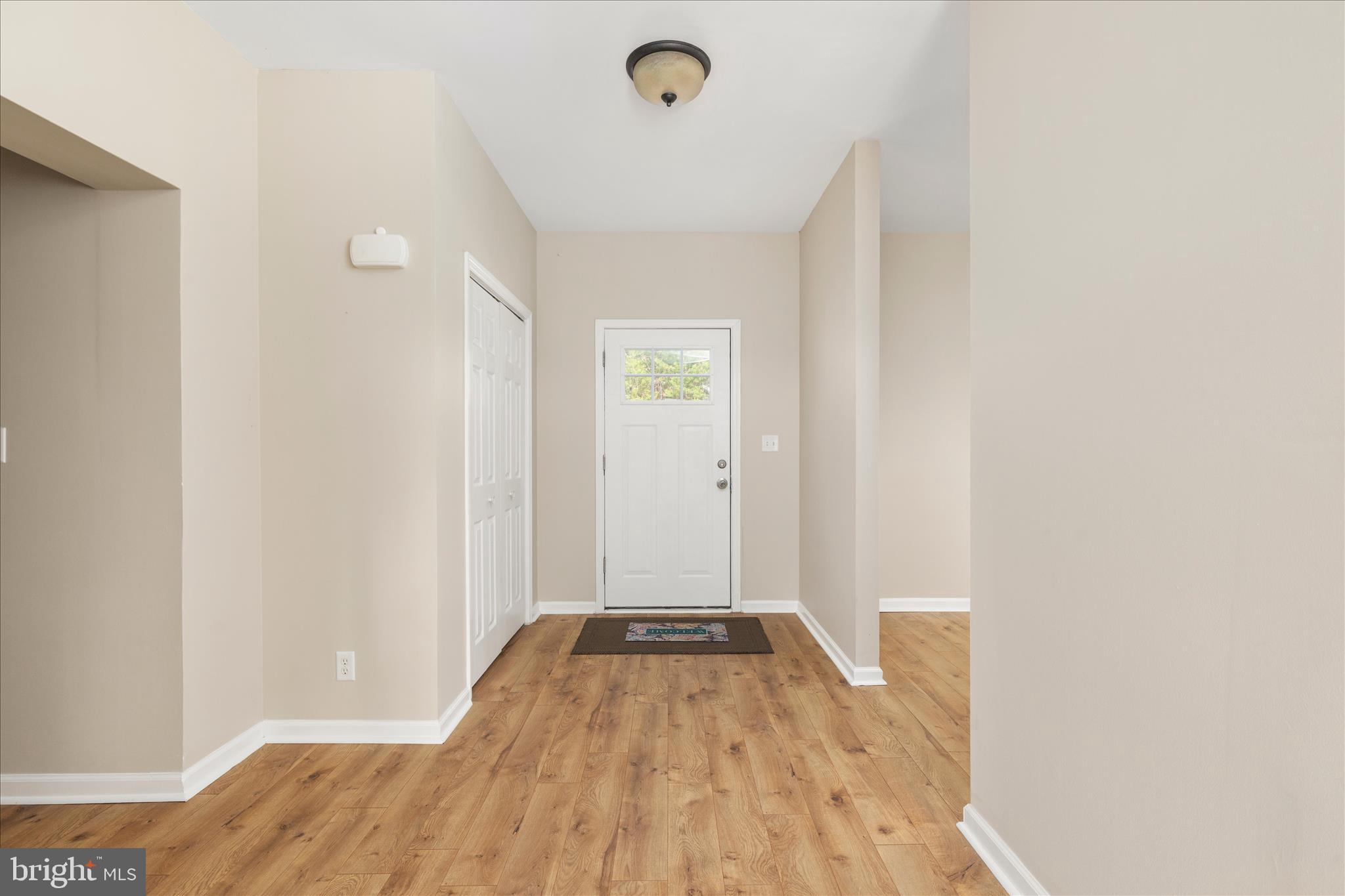 283 Rock Ridge Road Front Royal, VA 22630 - Photo 7 of 64 Front door