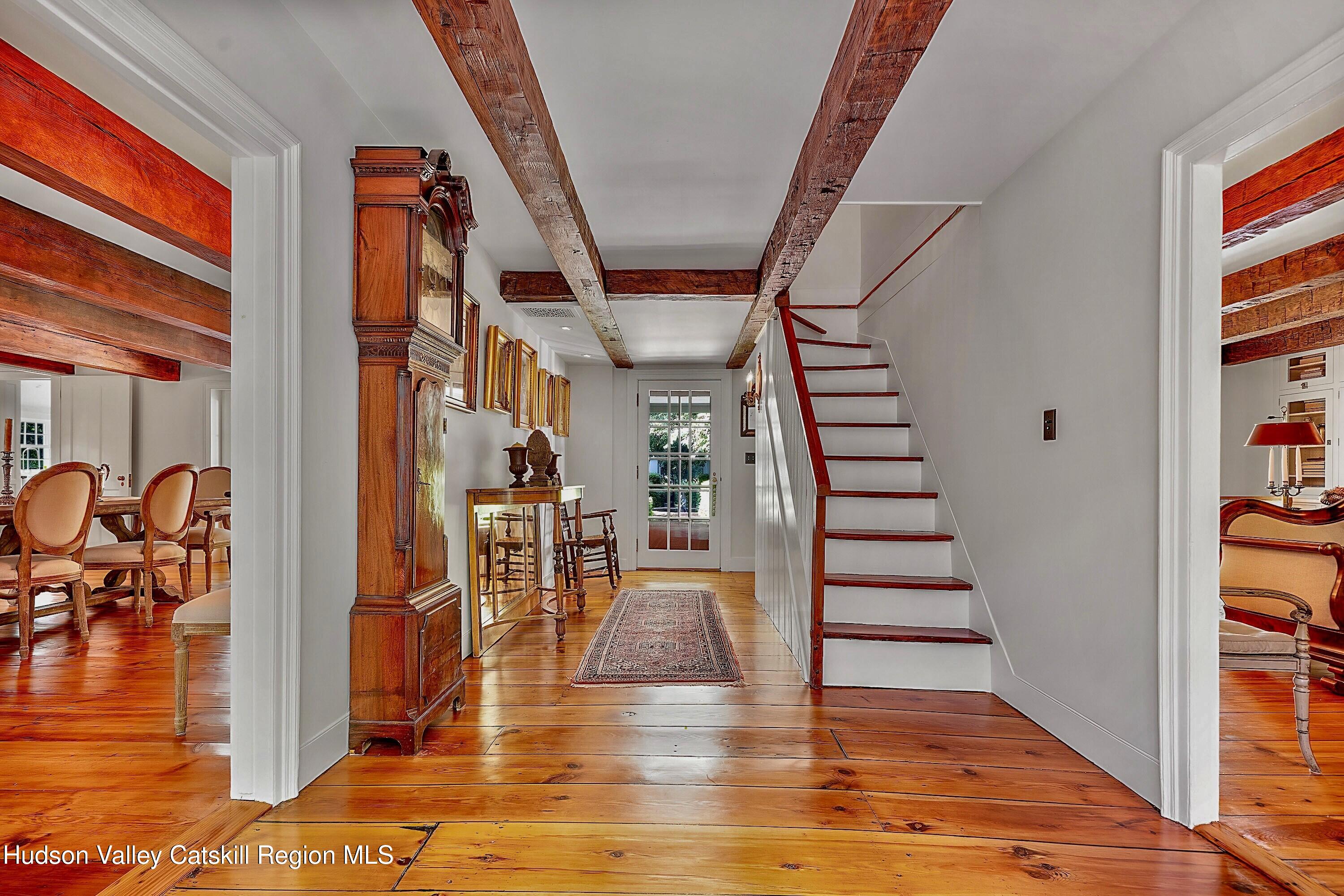 47 White Bridge Road Old Chatham, NY 12136 - Photo 5 of 66 Main House Center Hall