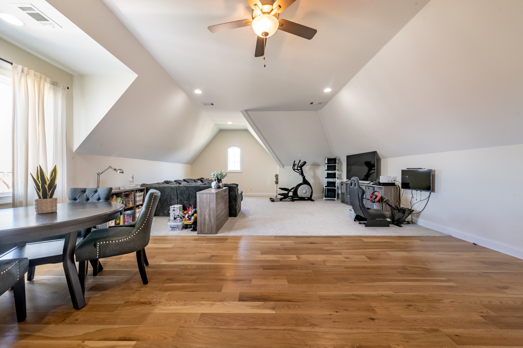 304 Charleston Street Lebanon, TN 37087 - Photo 38 of 51 a view of a room with gym equipment