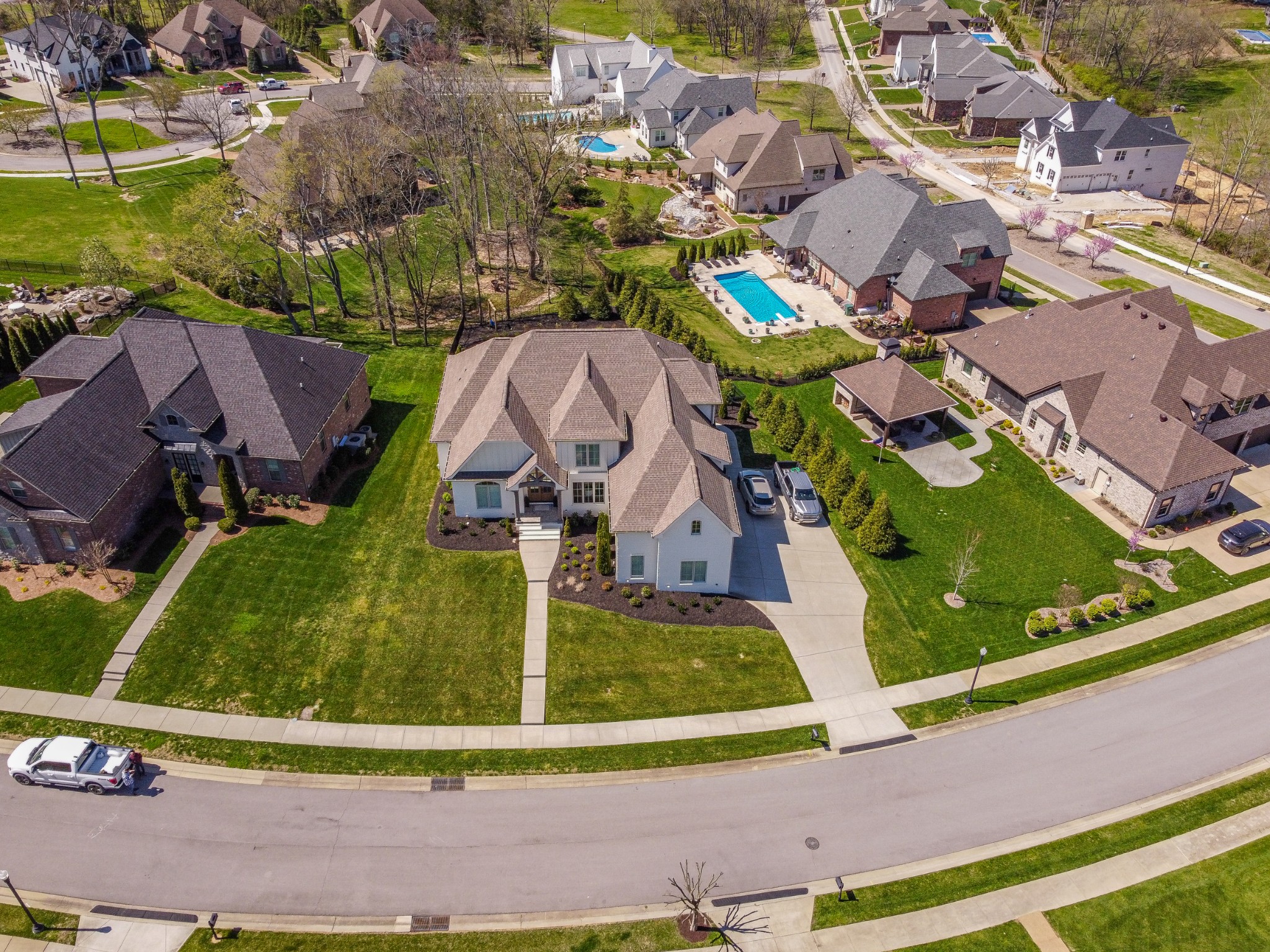 304 Charleston Street Lebanon, TN 37087 - Photo 44 of 51 an aerial view of residential houses with outdoor space