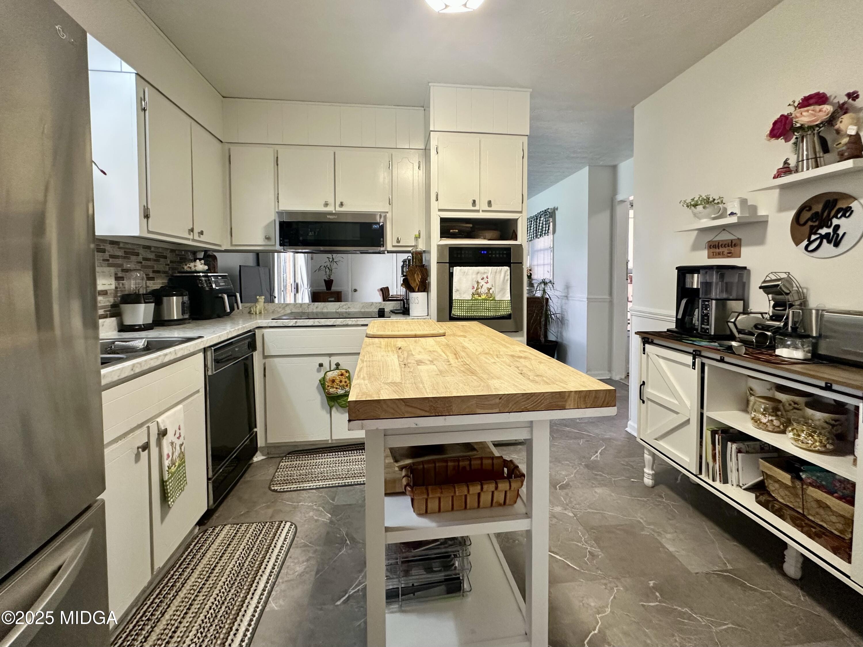 101 Monteigo Court Centerville, GA 31028 - Photo 9 of 28 IMG_5239