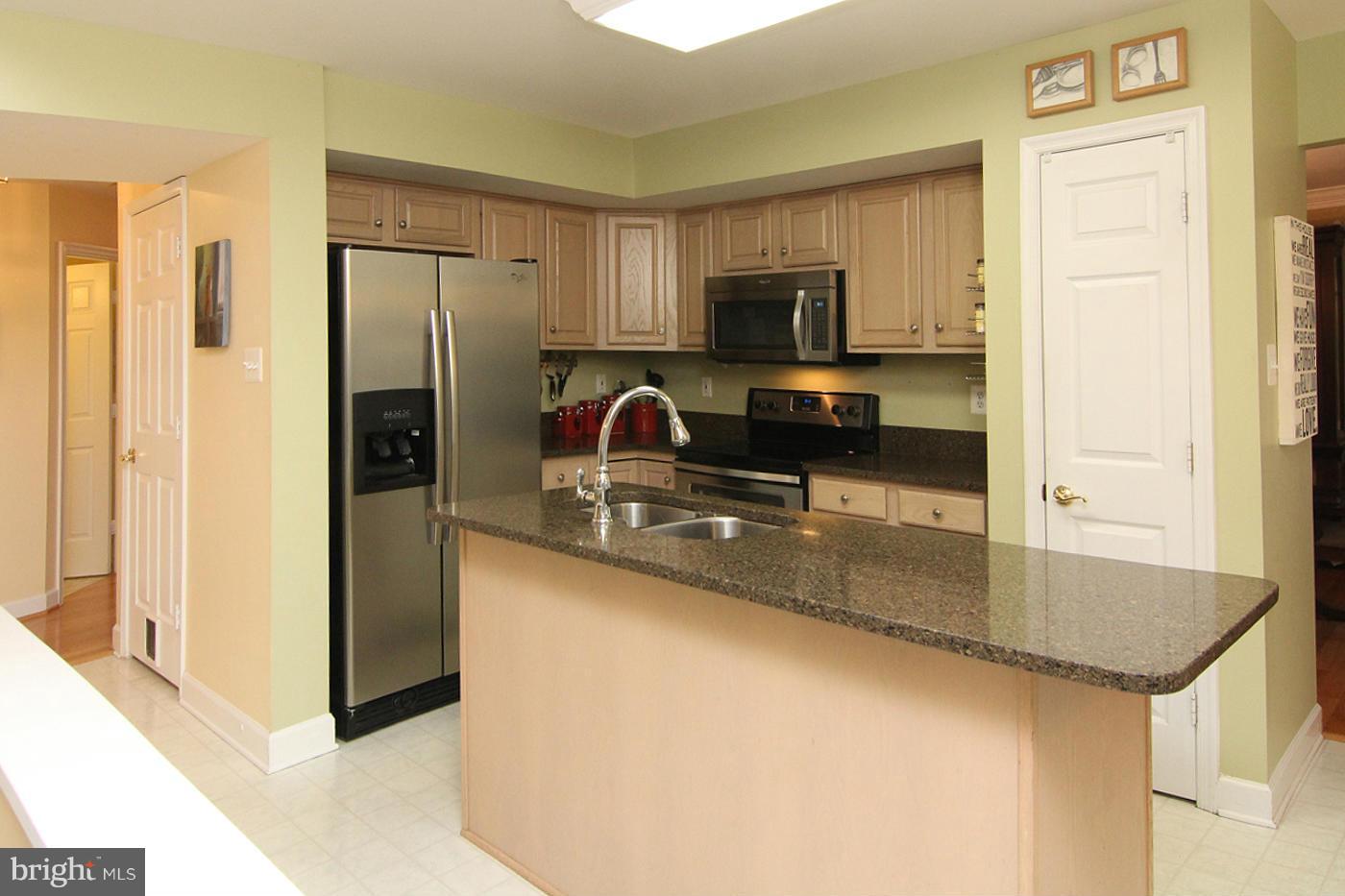 303 Longbow Road Mount Airy, MD 21771 - Photo 11 of 30 Kitchen