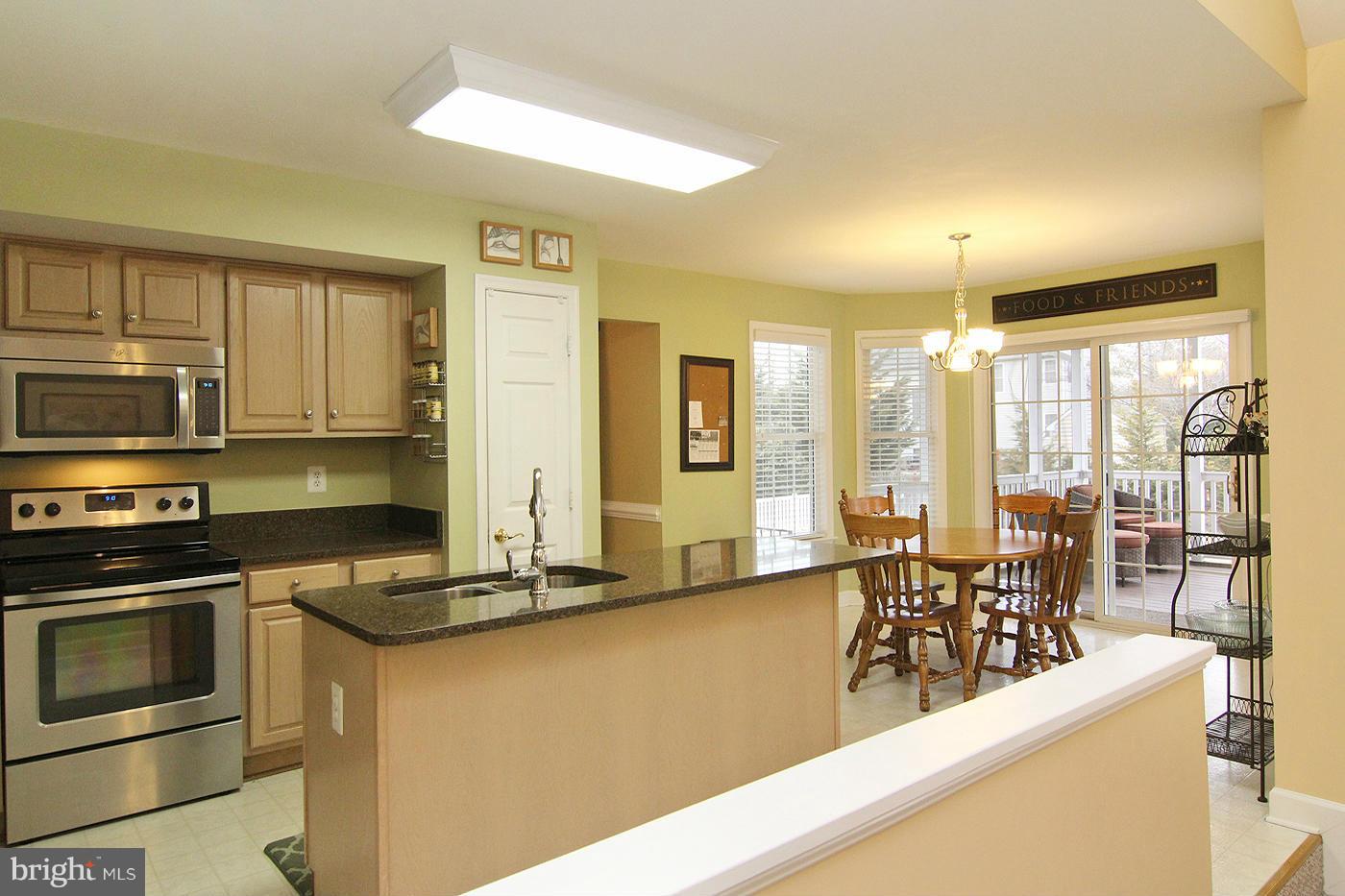 303 Longbow Road Mount Airy, MD 21771 - Photo 10 of 30 Kitchen