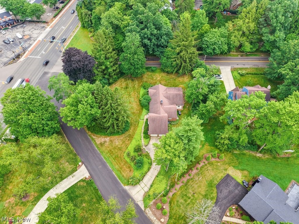 21 Hampshire Road Akron, OH 44313 - Photo 41 of 45