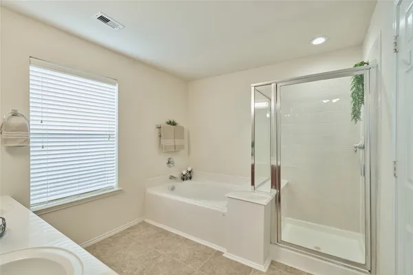 $305,000 | 3518 Leaf Vines Drive, Spring, TX 77386